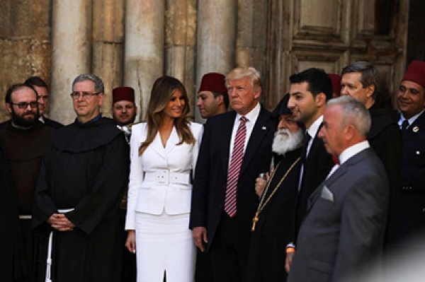 The photos of Wajeeh Nuseibeh at the reception of Trump in the church of the holy Sepulchre.